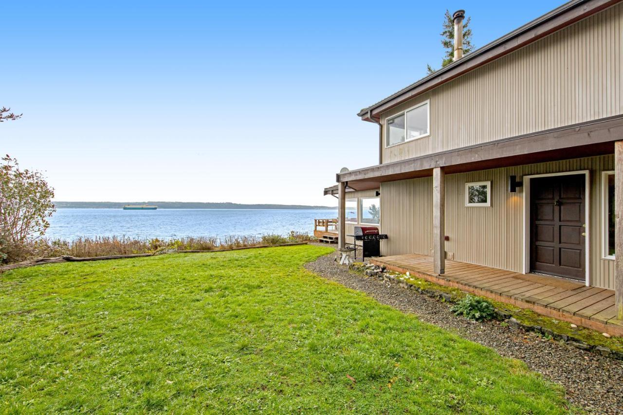 The Artists' Beachhouse Marrowstone Exterior photo
